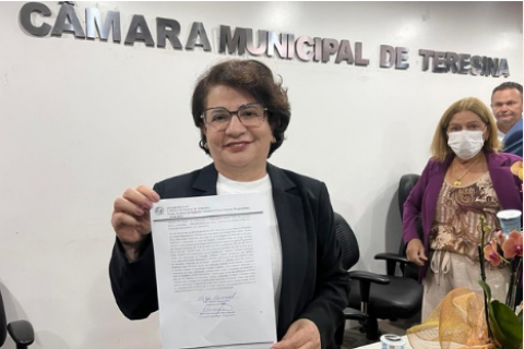 GRAÇA AMORIM TOMA POSSE E O PRD  SE TORNA O MAIOR PARTIDO NA  CÂMARA MUNICIPAL DE TERESINA.